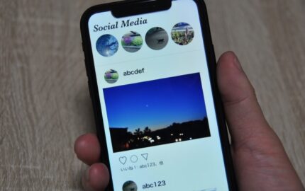 インスタのフィードとは？5つの機能から注意点まで解説